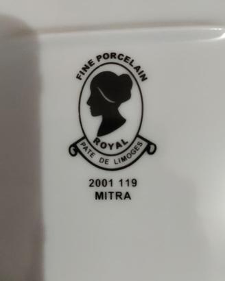 SERVIZIO PIATTI DA 12 IN PORCELLANA DI LIMOGES