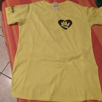  2 magliette sportive 