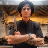Ricerco Posizione in Cucina Tutto L'anno.