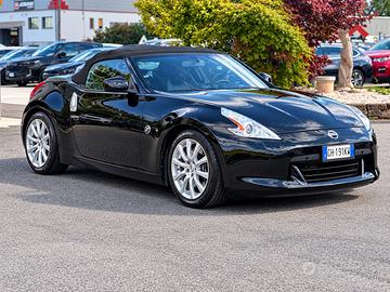 Nissan Z 370Z Roadster 3.7 V6 Lev 2