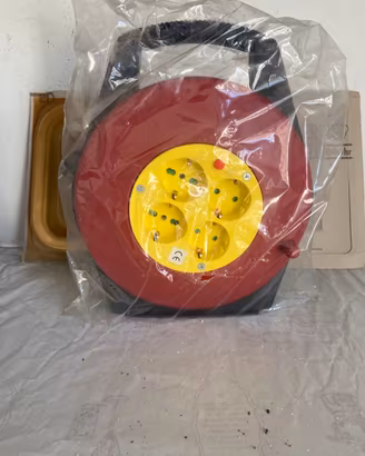 Prolungo a rullo prese sciuko universali