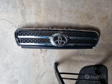 Griglia rav 4 3 serie