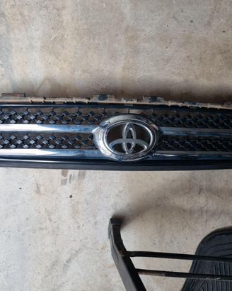 Griglia rav 4 3 serie