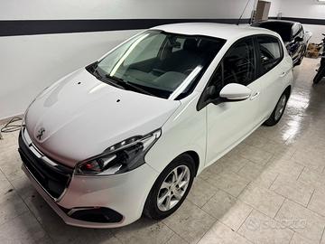 Peugeot 208 1.6 HDi – 2017 | Unico proprietario