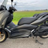 Yamaha x max 125 tech max