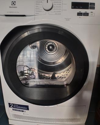 Asciugatrice Electrolux 9 kg ancora in garanzia 