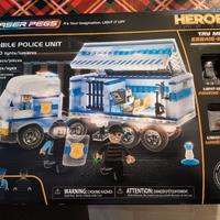 Furgone della polizia  mattoncini
