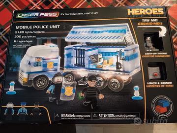 Furgone della polizia  mattoncini
