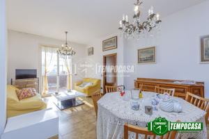 TRE LOCALI PIU' MANSARDA CON BOX DOPPIO