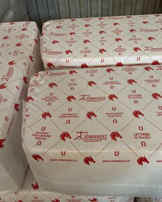 Lettiera per cavalli in truciolo