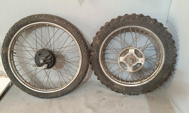 Cerchi Honda XLR 125 RADAELLI 21/18 ant + post