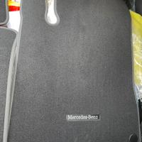 3 tappetini mercedes benz per CLA C118