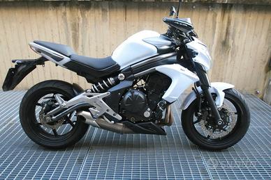 Kawasaki ER6-N perfetta per neo patentati A2