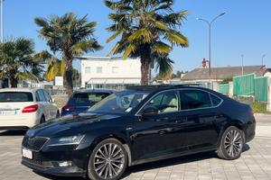 Skoda Superb 2.0 TDI 190 CV DSG Laurin&Klement FIN