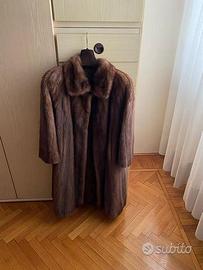 Pelliccia di visone color mogano