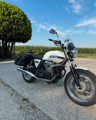 Guzzi V7 classic