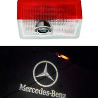 Luci porta Mercedes-Benz