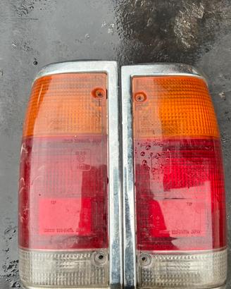 Fari fanalini posteriori mazda pikup