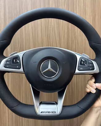 Volante Mercedes-Benz AMG