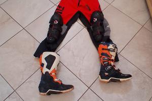 abbigliamento da motocross 