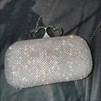Pochette brillantinata argento