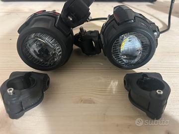 Faretti aggiuntivi led moto