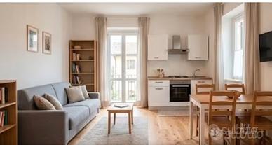 LOFT in zona PORTUENSE- SPESE INCLUSE
