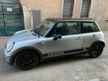Mini Cooper 1.6 benzina 2004 – 85 kW 