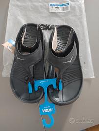 hoka recovery flip