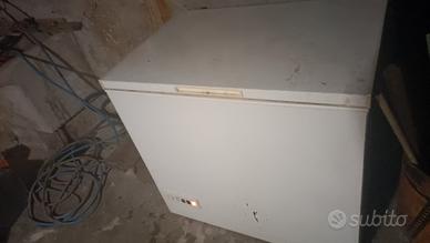 congelatore a pozzetto 