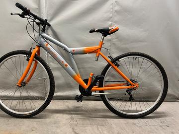Bici ragazzo 24” pari al nuovo – mai usata