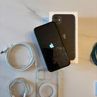 iPhone 11 64gb + cover + 3 cavi