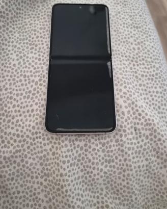  Samsung Galaxy Z Flip 5  - Per ricambi 