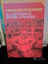 Libro "Il capitano è fuori a pranzo" di  Bukowski