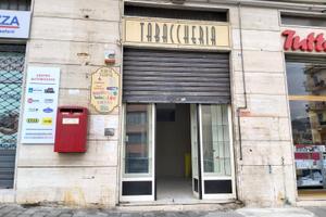 Locale commerciale a mercatello - 50 metri