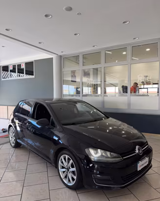 Volkswagen Golf 1.6 TDI DPF 5p. Highline
