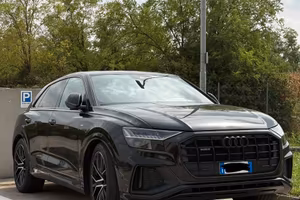 Audi Q8 TDI 3.0 V6 286CV B&O - Tetto - Cerchi 22