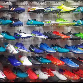 Scarpe da calcio NIKE, ADIDAS, PUMA, ASICS