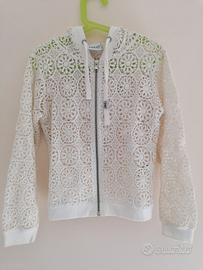 Abbigliamento bimba 6/8 anni 