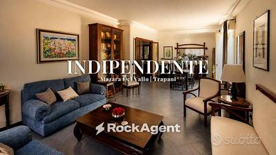Casa indipendente di 308 m² con più di 5 locali e 