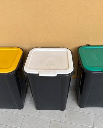 3 Secchi in plastica per differenziata
