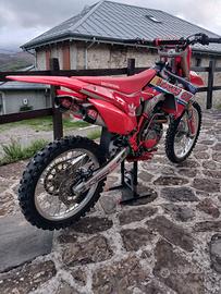 CRF 250 4T yoshimura Red Moto