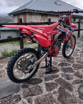 CRF 250 4T yoshimura Red Moto