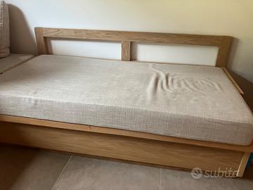Divano letto fatto a mano perfetto in legno rovere