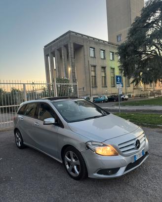 MERCEDES CLASSE B PREMIUM