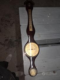 barometro in cassa di legno