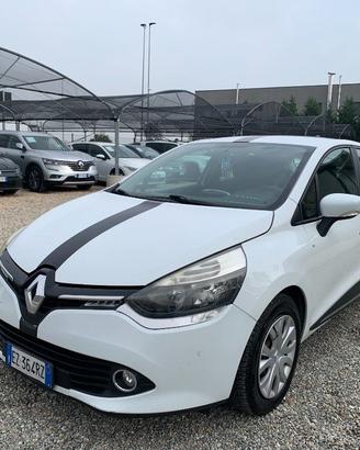 RENAULT Clio 1.5 dCi 8V 75CV 5 porte AUTOCARRO