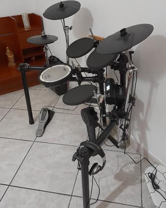 Batteria roland+mixser