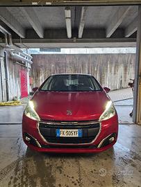 Peugeot 208 1.2 i VTI 82 CV BENZINA
