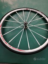 ruota anteriore FULCRUM racing 1